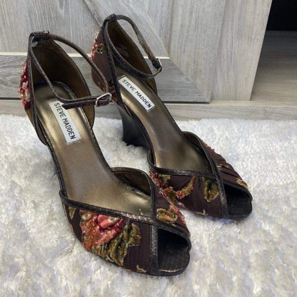 Steve Madden Floral Platform Heels - Brown and Pink